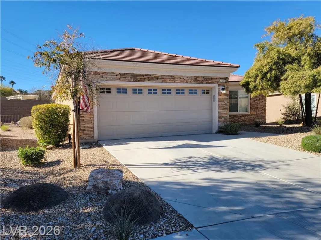 Property Slideshow image 1 of 26 | 2627 red planet st, Henderson, NV, 89044