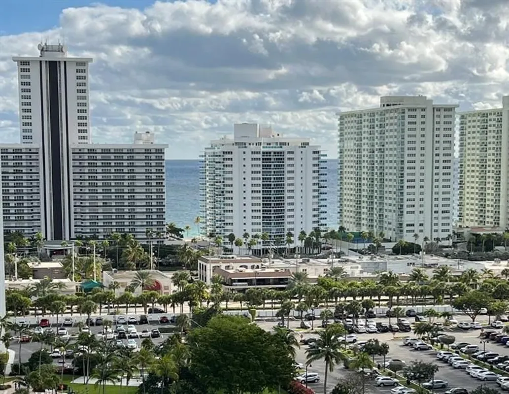 Property Slideshow image 1 of 27 | 3200 ne 36th st apt 1719, Fort Lauderdale, FL, 33308