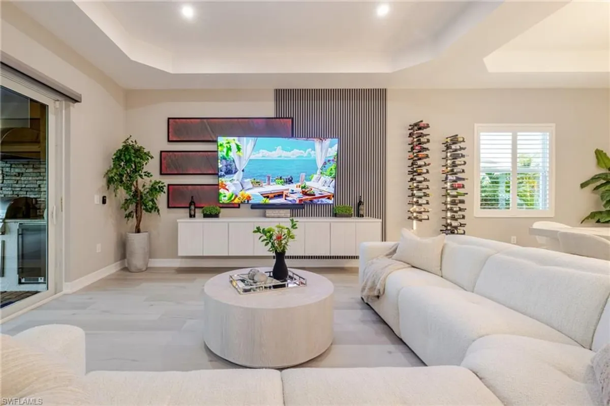 Property Slideshow image 1 of 40 | 13543 blue bay cir, Fort Myers, FL, 33913