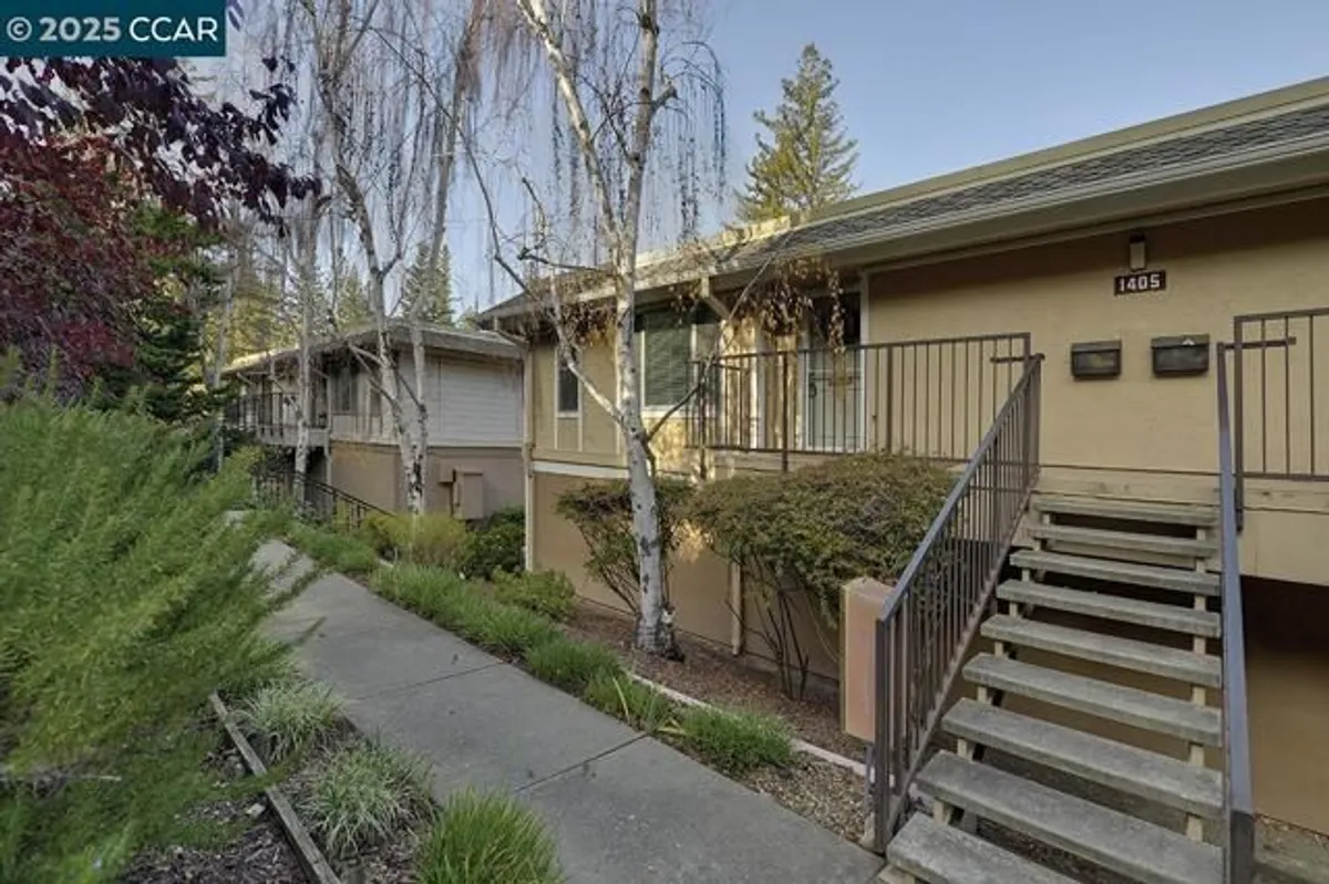 Property Slideshow image 1 of 39 | 1405 ptarmigan dr apt 1, Walnut Creek, CA, 94595