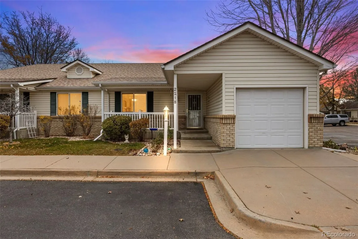 Property Slideshow image 1 of 30 | 2218 s iola st, Aurora, CO, 80014