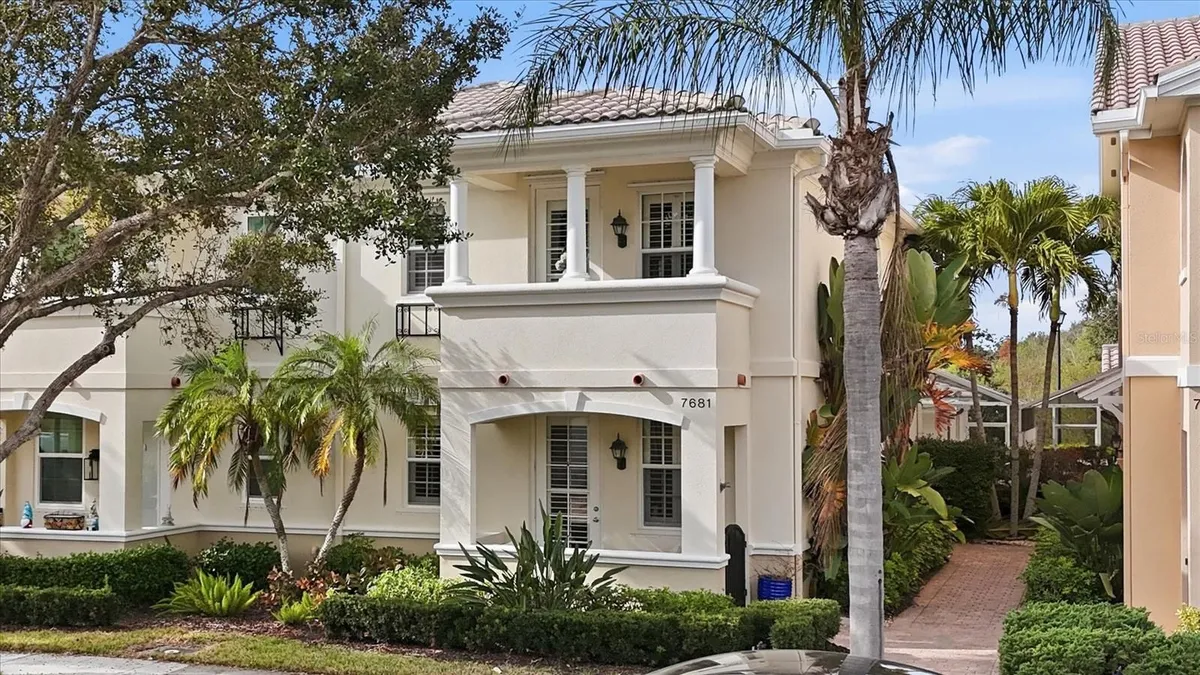 Property Slideshow image 1 of 57 | 7681 bergamo ave, Sarasota, FL, 34238