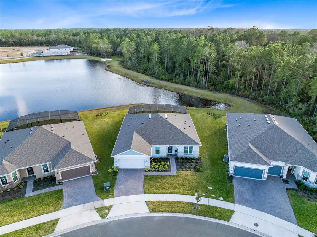 Property Slideshow image 1 of 52 | 6364 snow tree ln, St Cloud, FL, 34771