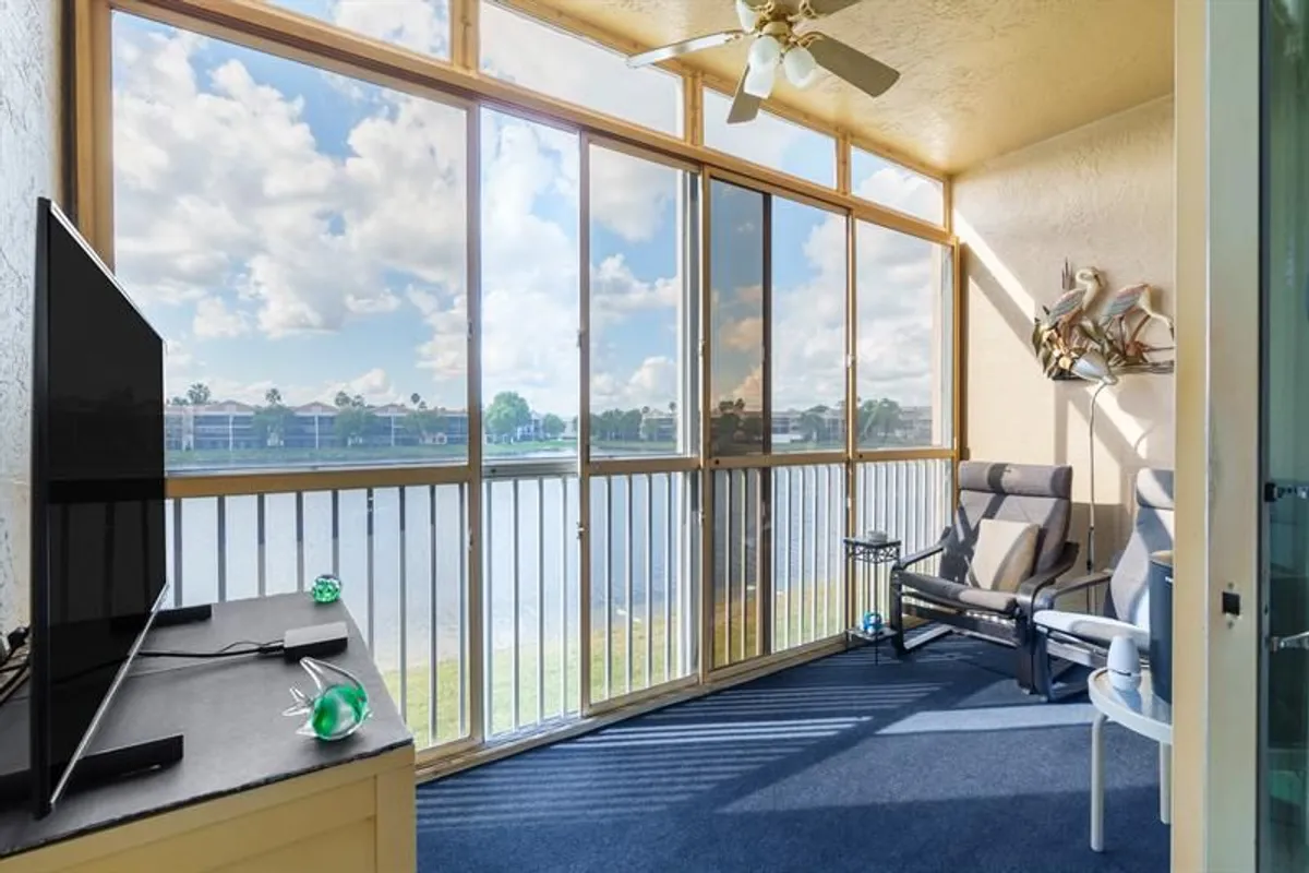 Property Slideshow image 1 of 47 | 7647 southampton ter 202, Tamarac, FL, 33321