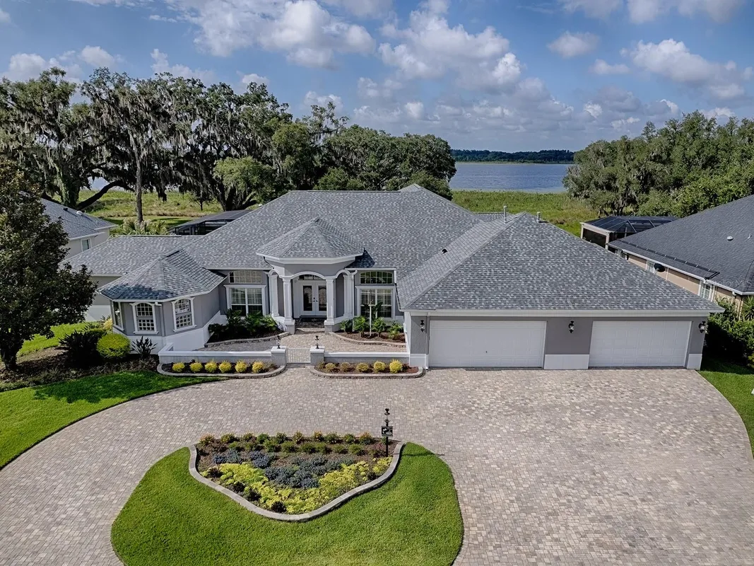 Property Slideshow image 1 of 64 | 1792 lake miona dr, The Villages, FL, 32162