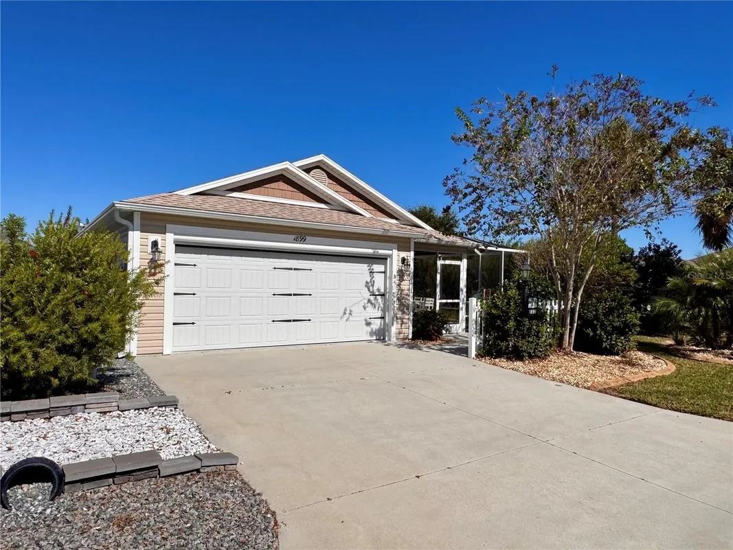 Property Slideshow image 1 of 27 | 1899 groesser pl, The Villages, FL, 32163
