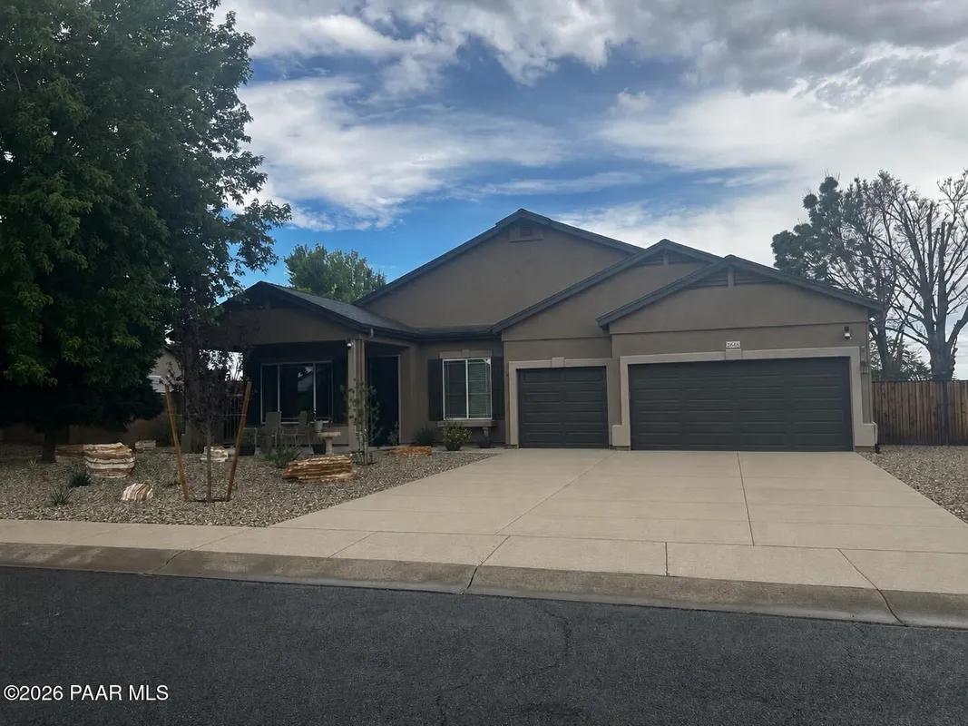 Property Slideshow image 1 of 28 | 7648 e nightingale star ln, Prescott Valley, AZ, 86315