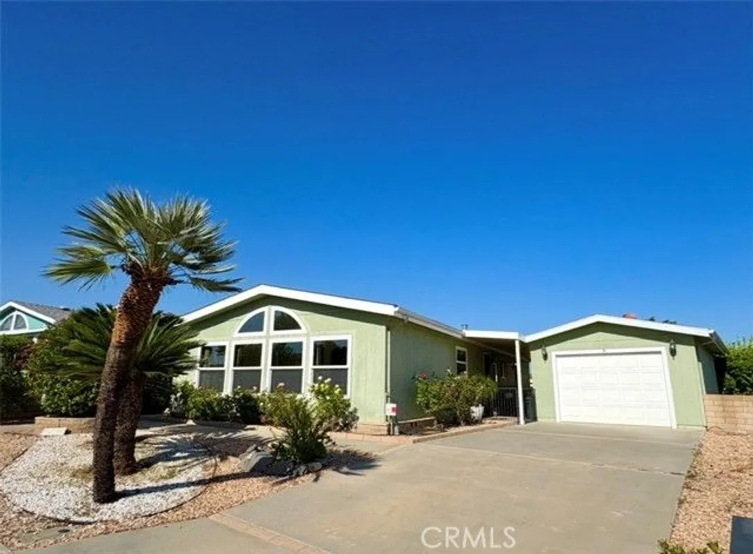 Property Slideshow image 1 of 27 | 28790 via del sol, Murrieta, CA, 92563