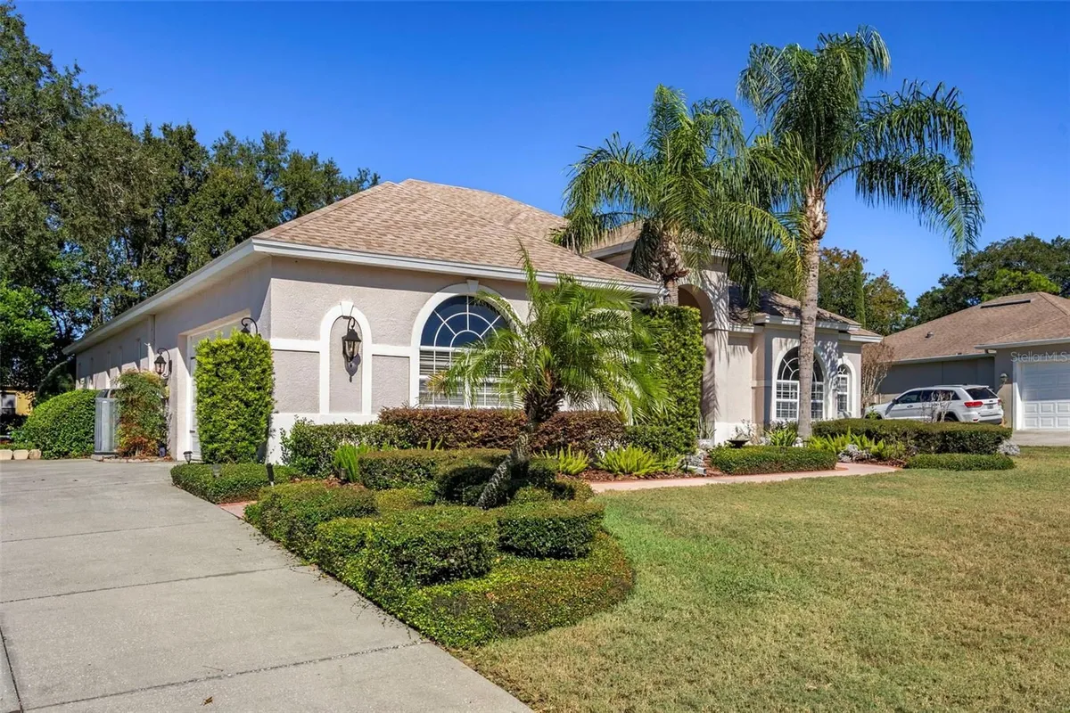 Property Slideshow image 1 of 59 | 8789 mississippi run, Weeki Wachee, FL, 34613