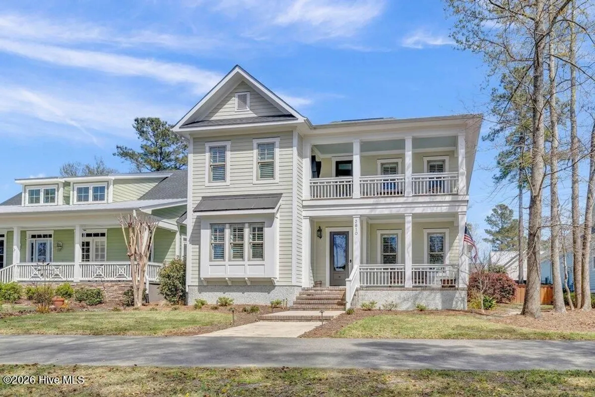 Property Slideshow image 1 of 101 | 3610 hansa dr, Castle Hayne, NC, 28429