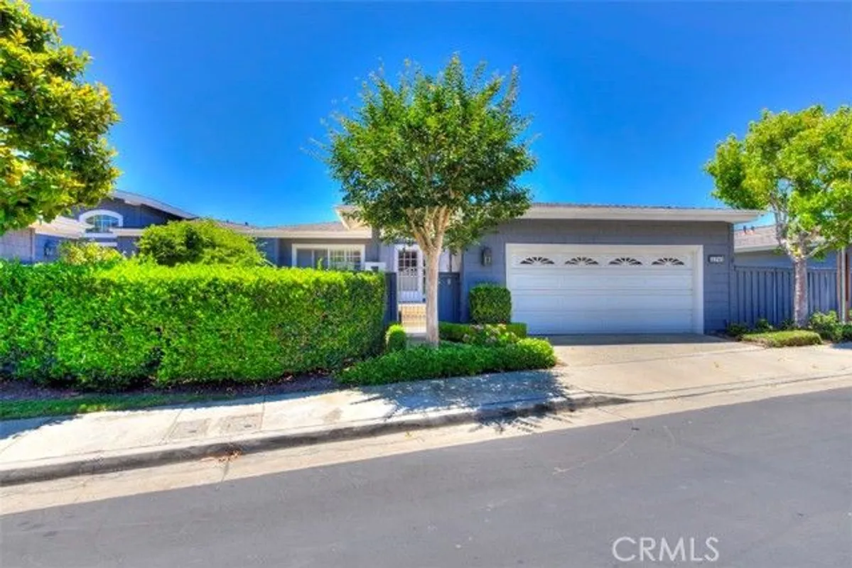 Property Slideshow image 1 of 48 | 3741 geranium ave 82, Corona Del Mar, CA, 92625