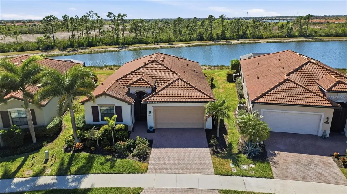 Property Slideshow image 1 of 71 | 10475 medjool dr, Venice, FL, 34293