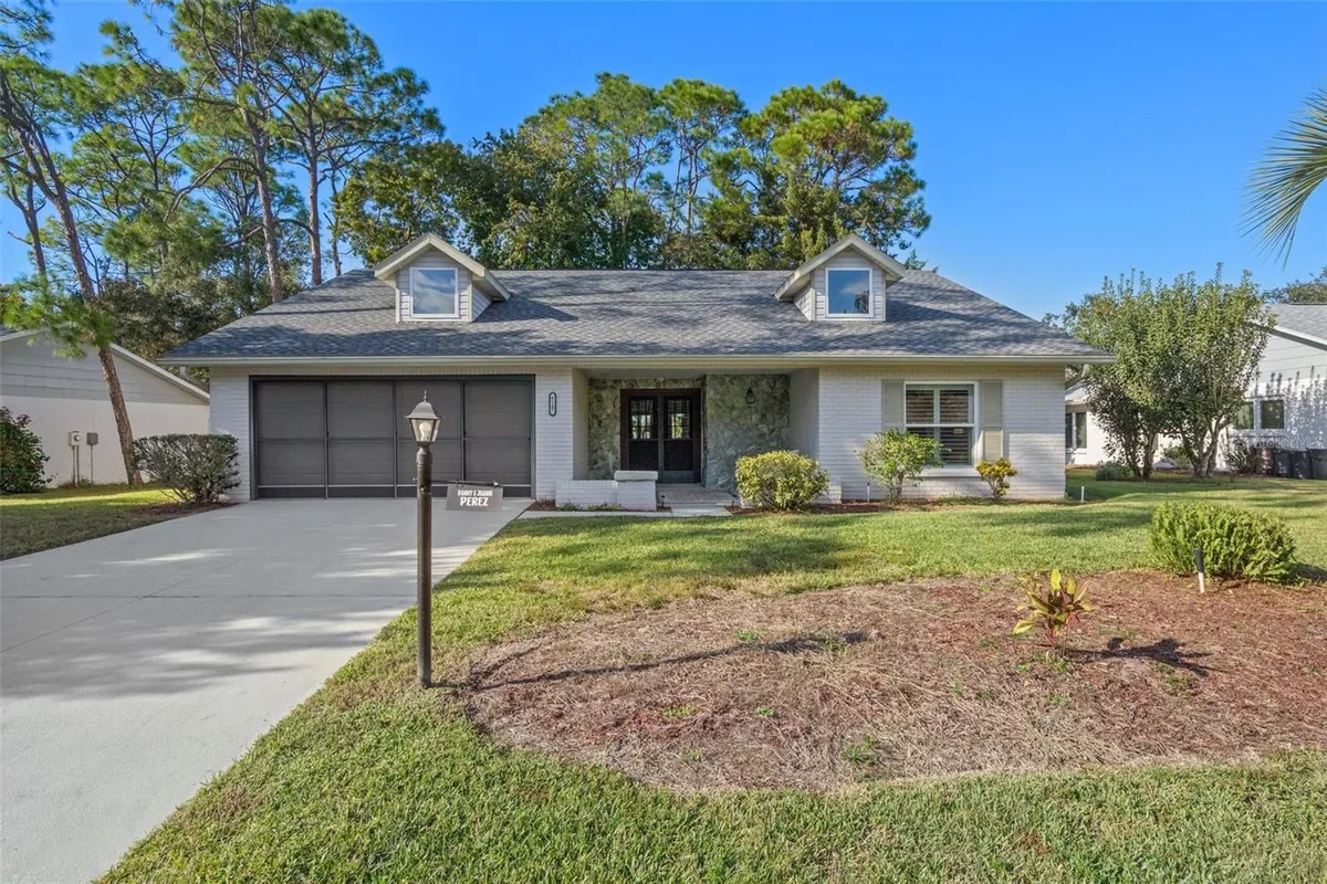 Property Slideshow image 1 of 31 | 6147 turnburry ct, Spring Hill, FL, 34606