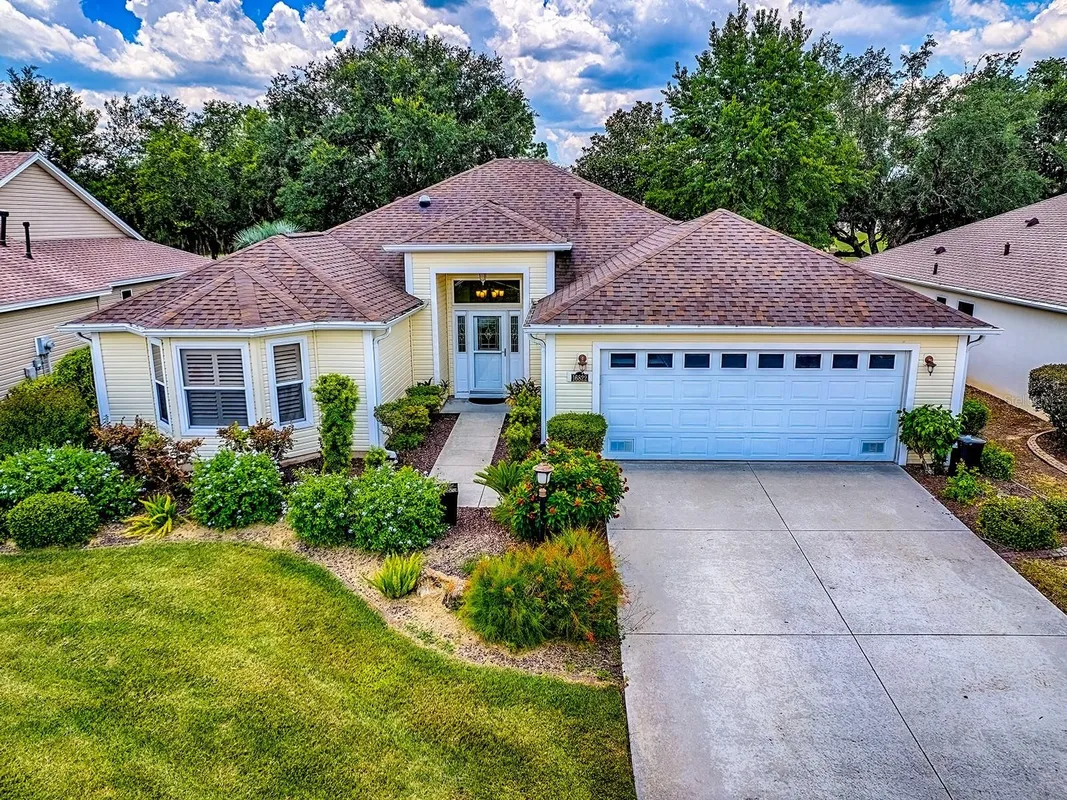 Property Slideshow image 1 of 59 | 16822 se 80th bellavista cir, The Villages, FL, 32162
