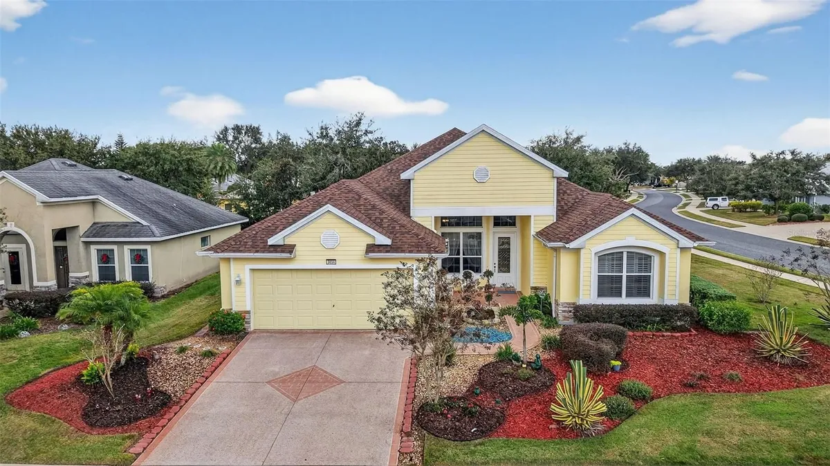 Property Slideshow image 1 of 42 | 3054 new haven pl, Mount Dora, FL, 32757