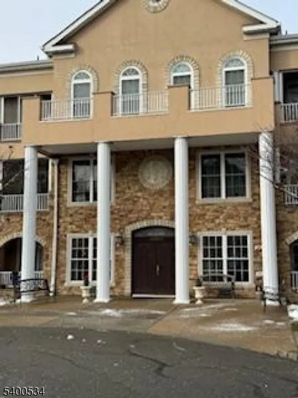 Property Slideshow image 1 of 9 | 4300 cleveland ln, Rockaway Boro, NJ, 07866