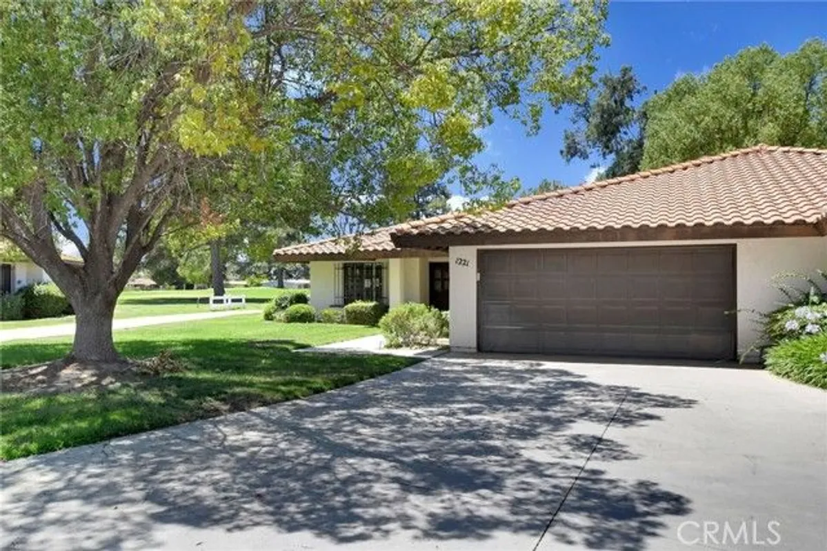 Property Slideshow image 1 of 32 | 1221 seven hills dr, Hemet, CA, 92545