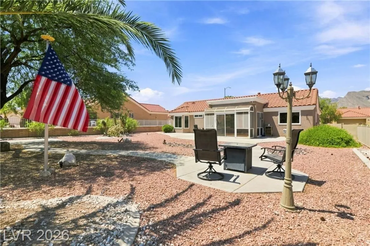 Property Slideshow image 1 of 37 | 2820 brianwood ct, Las Vegas, NV, 89134