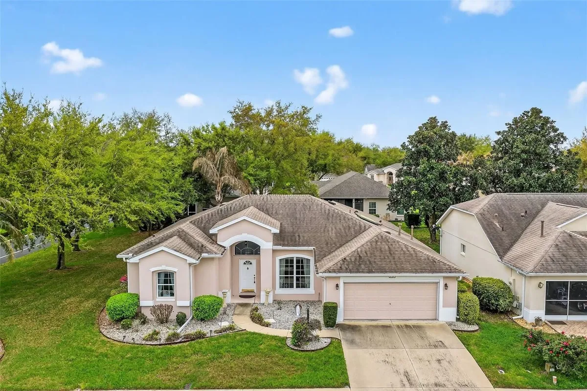 Property Slideshow image 1 of 49 | 5154 aurora dr, Leesburg, FL, 34748