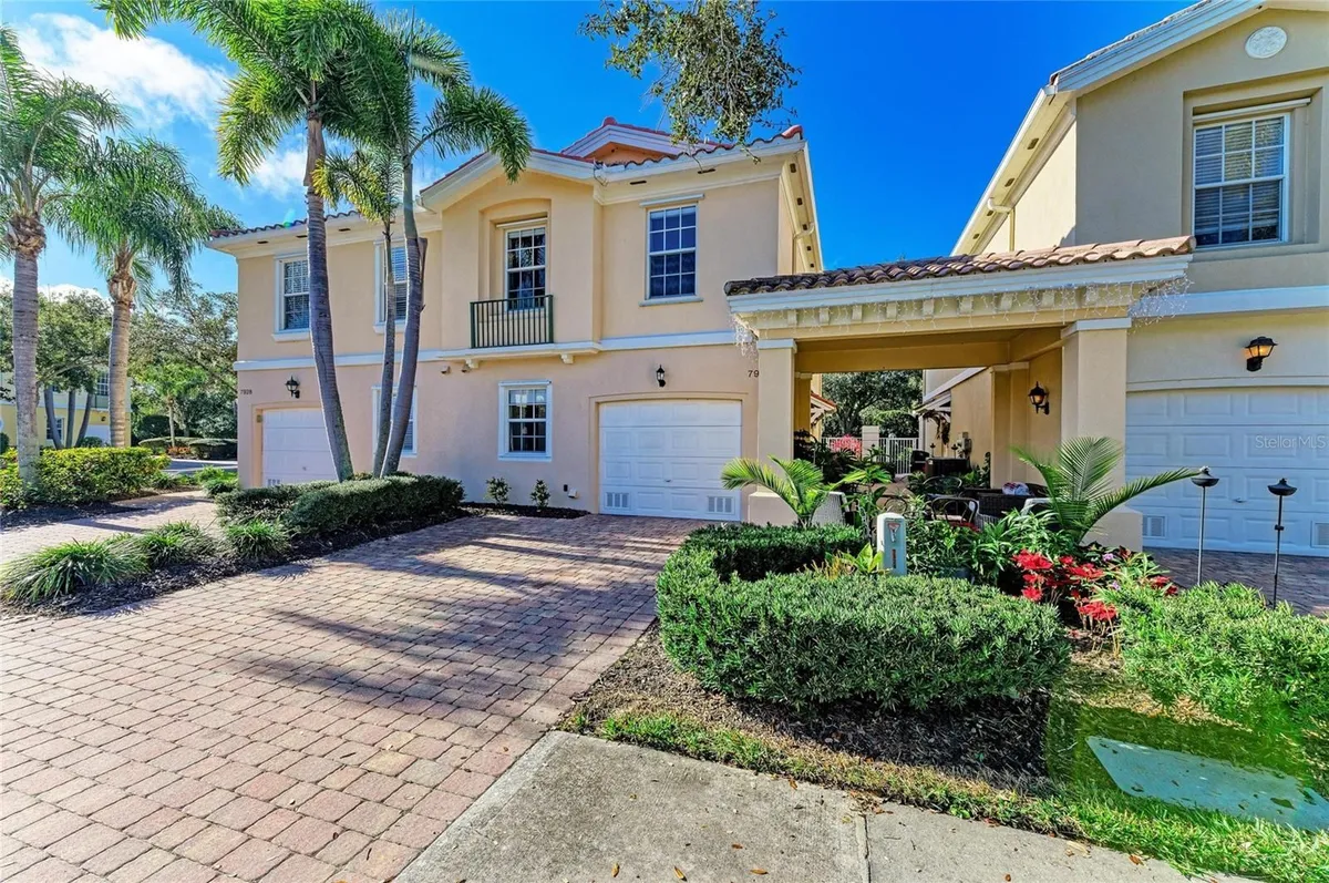 Property Slideshow image 1 of 83 | 7924 farina ct, Sarasota, FL, 34238