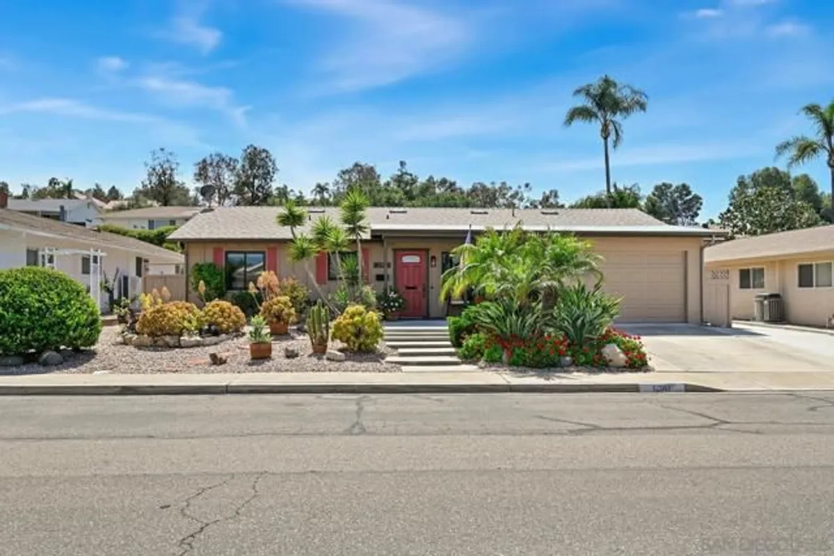 Property Slideshow image 1 of 52 | 12061 callado rd, San Diego, CA, 92128