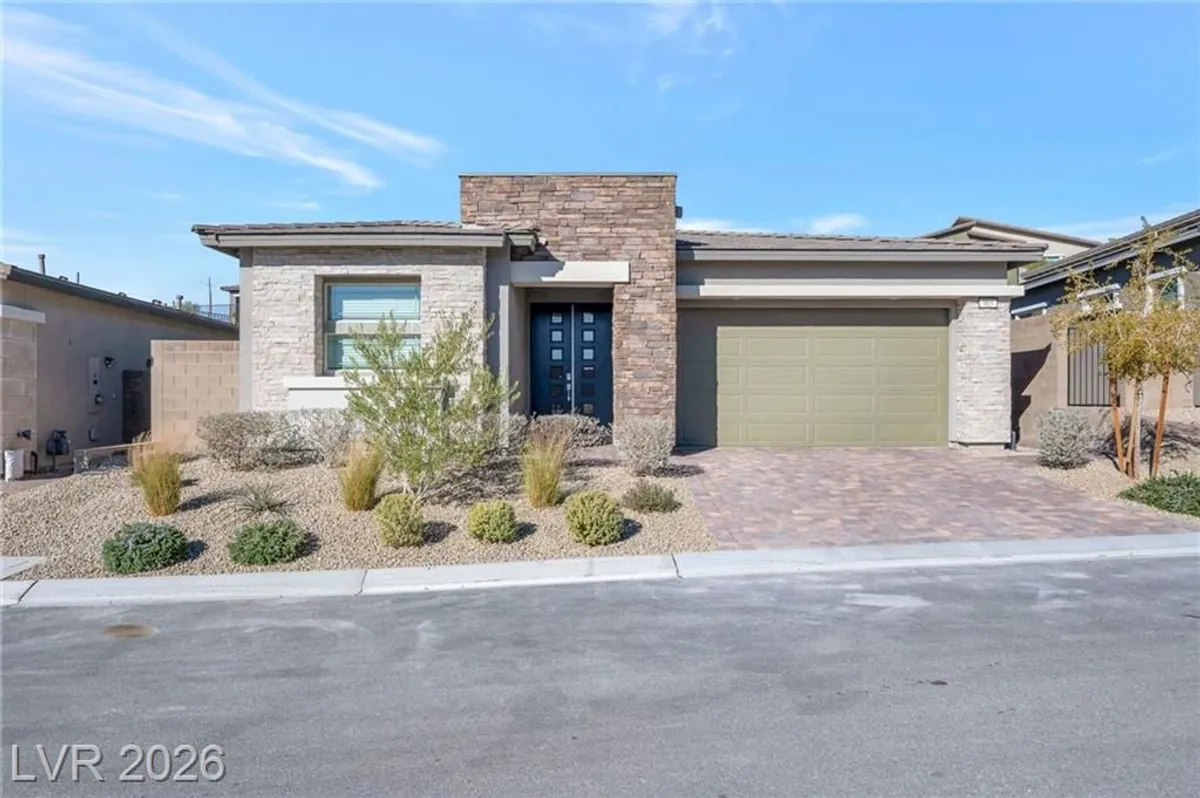 Property Slideshow image 1 of 33 | 965 tony willis ct, Las Vegas, NV, 89138