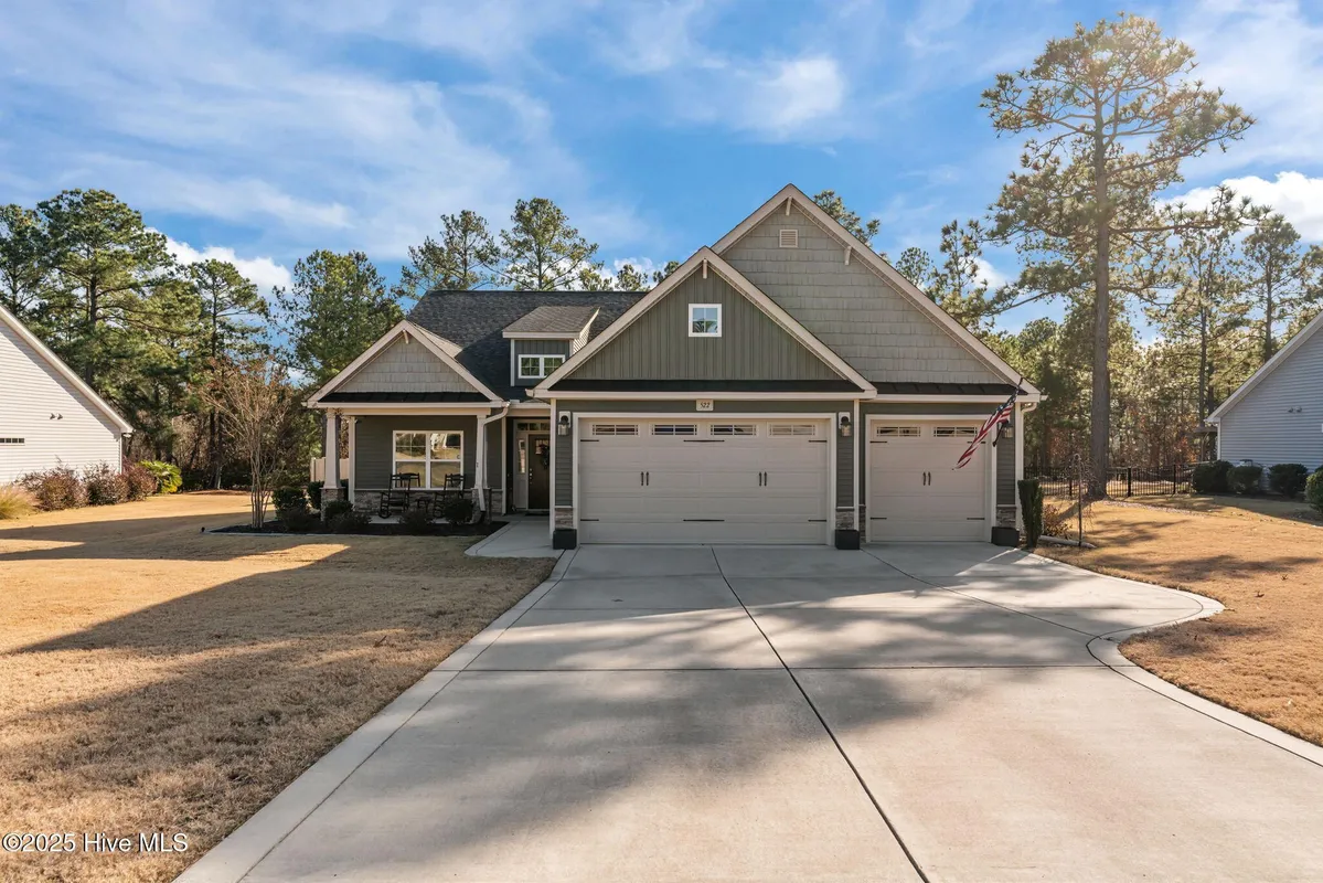 Property Slideshow image 1 of 59 | 522 pondpine ln, Carthage, NC, 28327