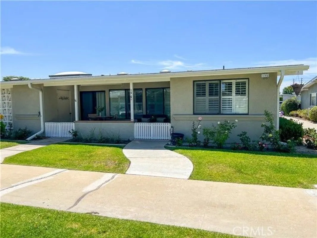 Property Slideshow image 1 of 4 | 1621 monterey rd, Seal Beach, CA, 90740