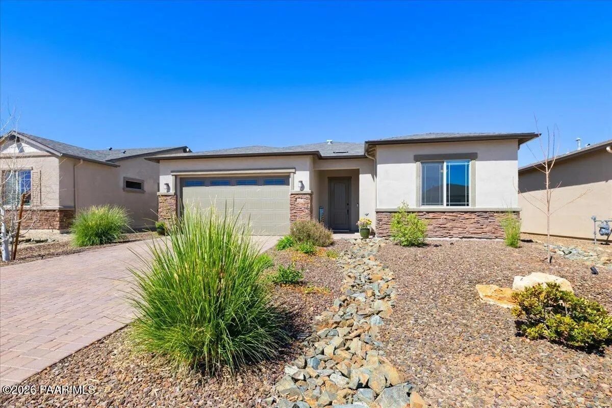 Property Slideshow image 1 of 38 | 7930 e carbon ct, Prescott Valley, AZ, 86315
