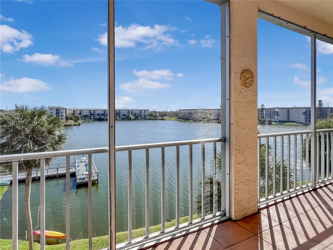 Property Slideshow image 1 of 19 | 3424 lake bayshore dr 405  p, Bradenton, FL, 34205