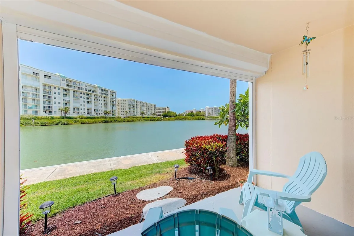 Property Slideshow image 1 of 39 | 7930 sun island dr 101, South Pasadena, FL, 33707