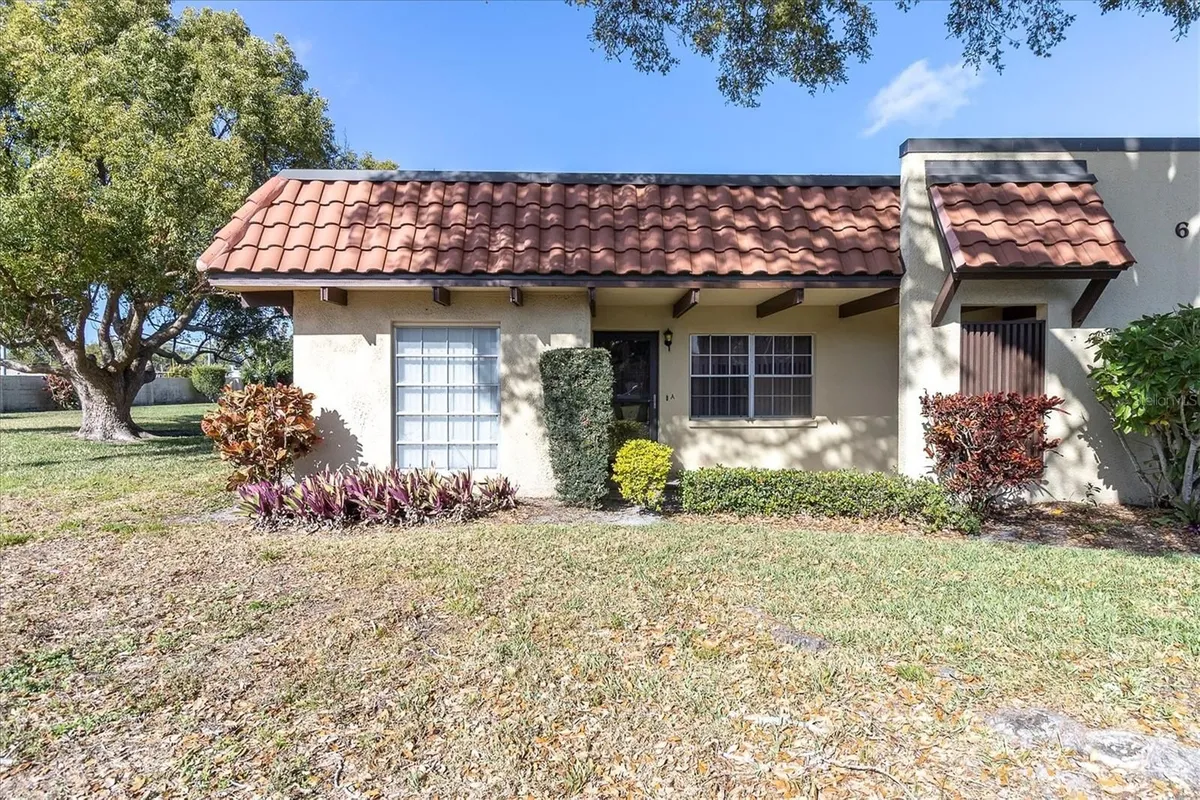 Property Slideshow image 1 of 31 | 1701 pinehurst rd 6a, Dunedin, FL, 34698