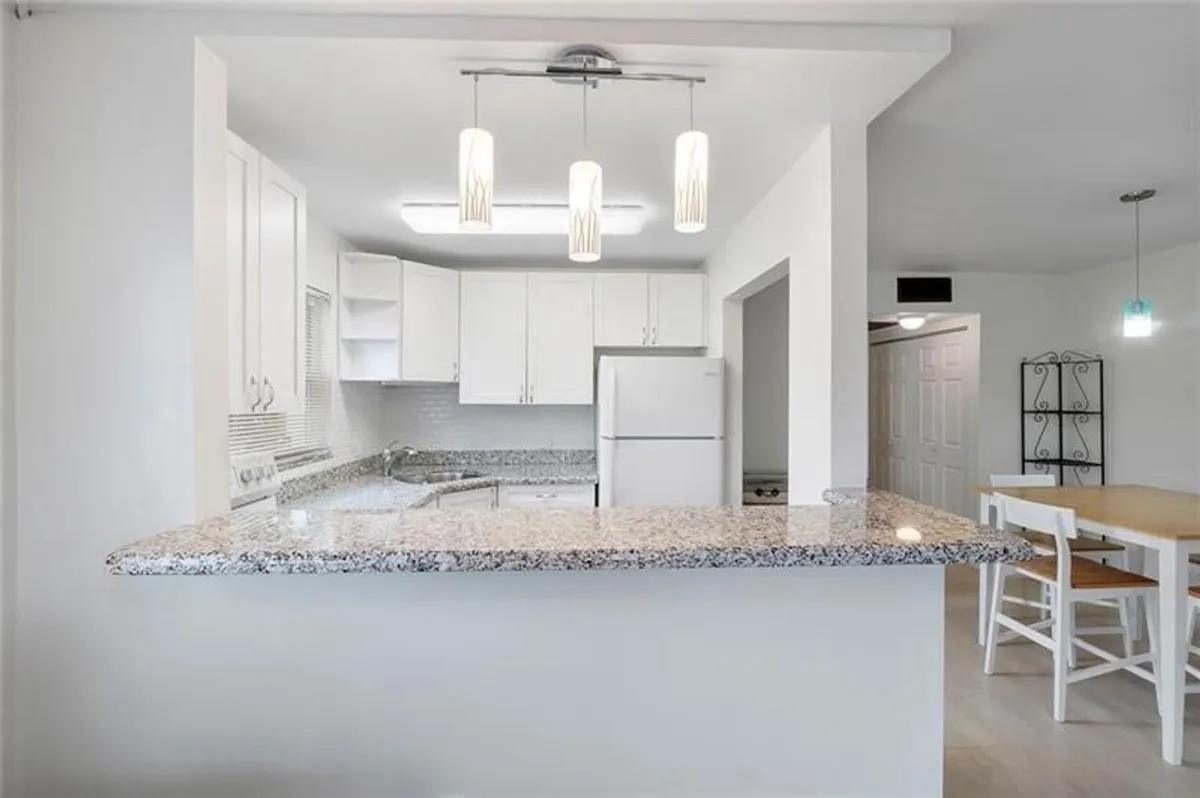 Property Slideshow image 1 of 36 | 373 tilford r # 373, Deerfield Beach, FL, 33442