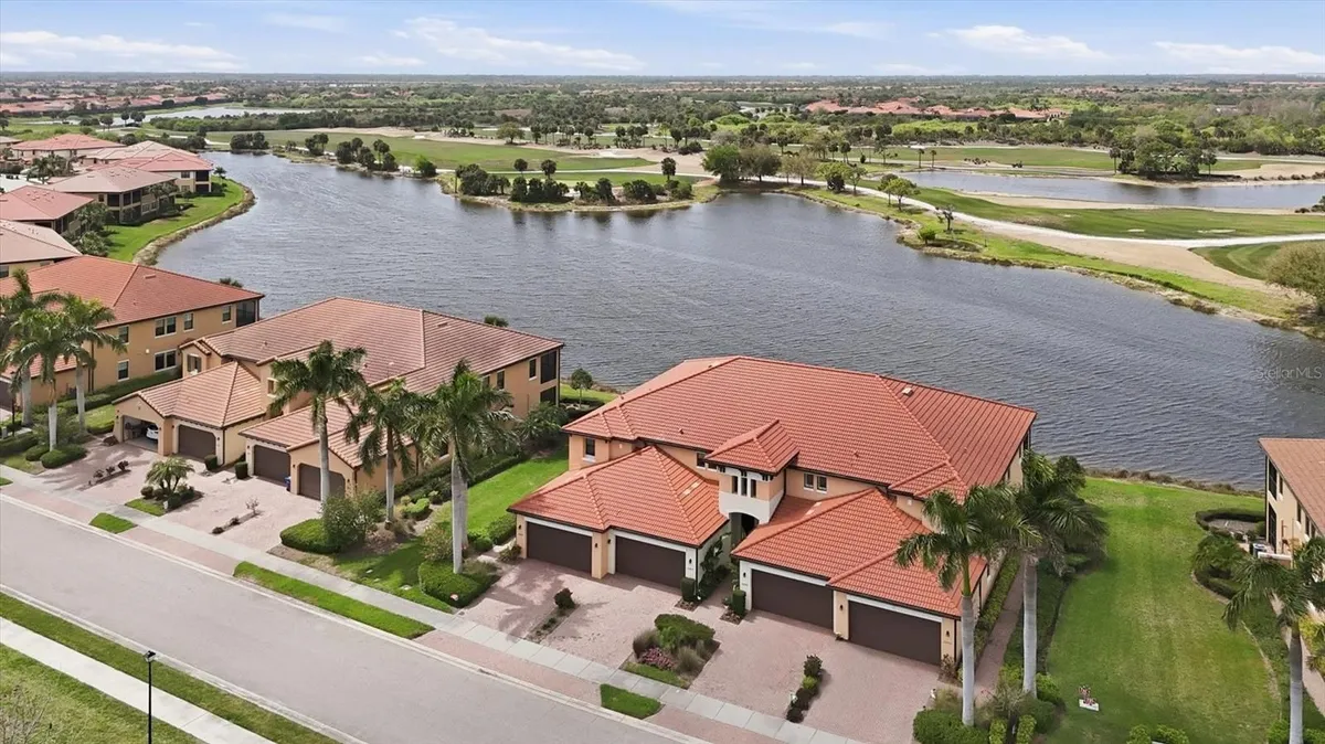 Property Slideshow image 1 of 84 | 23455 awabuki dr 16-201, Venice, FL, 34293
