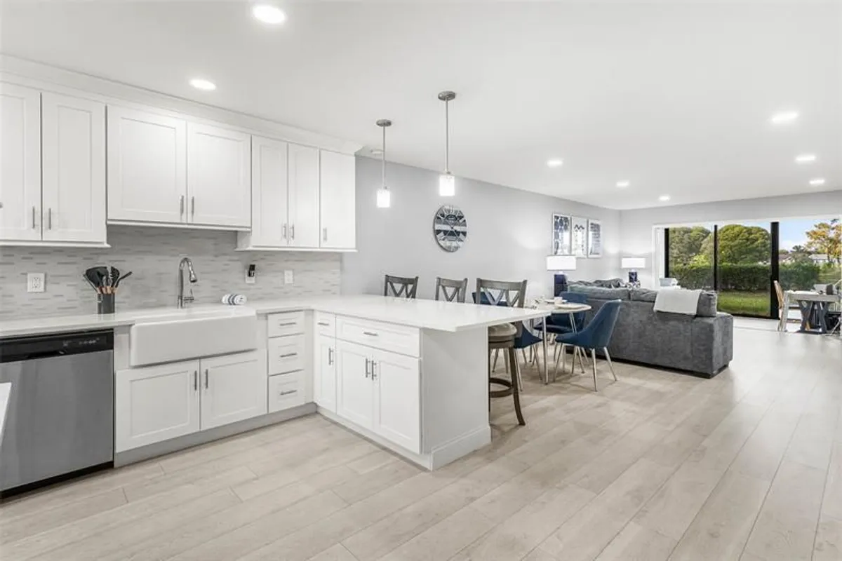 Property Slideshow image 1 of 26 | 9286 vista del lago e, Boca Raton, FL, 33428