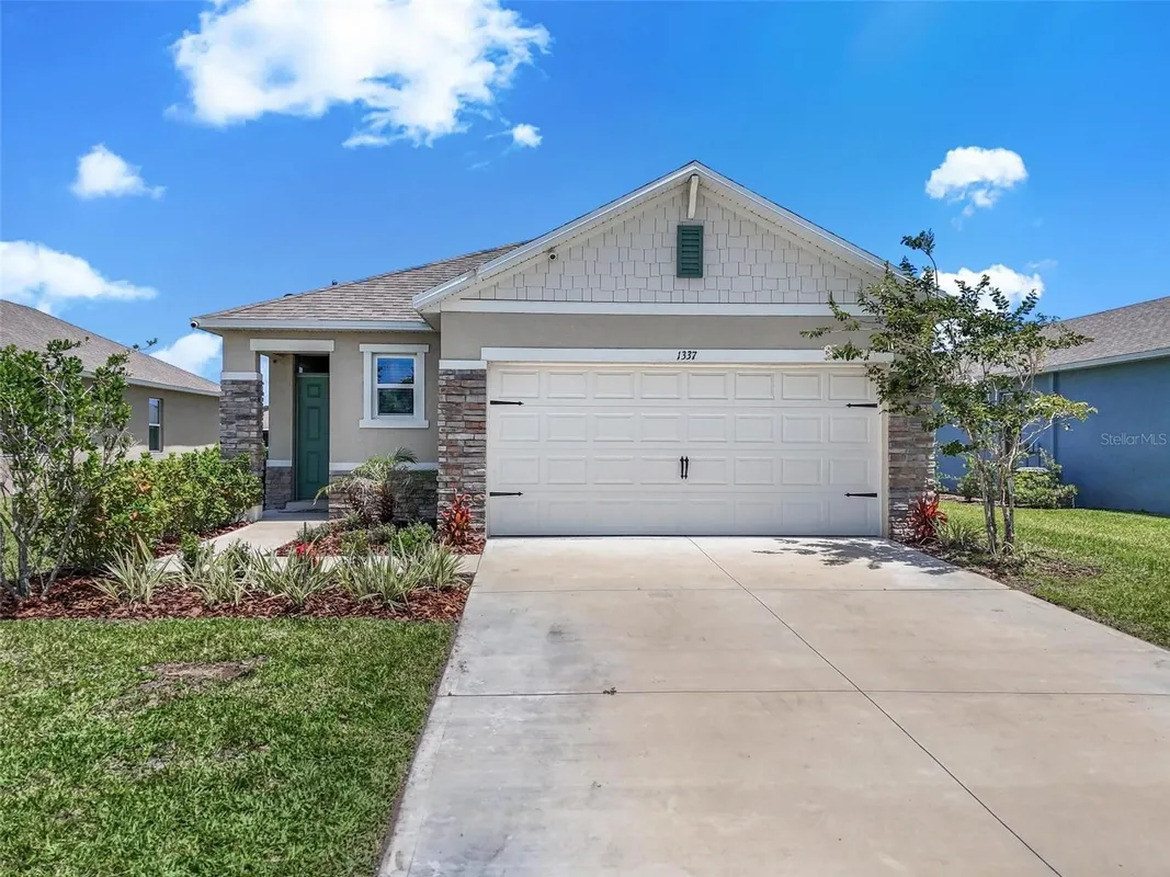 Property Slideshow image 1 of 55 | 1337 cork dr, Ormond Beach, FL, 32174