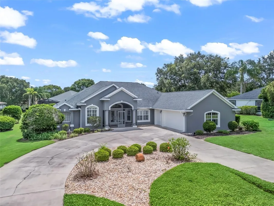 Property Slideshow image 1 of 52 | 39640 harbor hills blvd, Lady Lake, FL, 32159