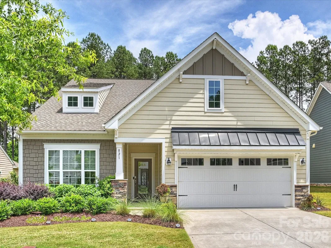 Property Slideshow image 1 of 33 | 821 botticelli ct, Mount Holly, NC, 28120