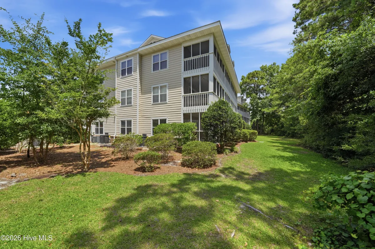 Property Slideshow image 1 of 62 | 3350 club villas dr 2002, Southport, NC, 28461
