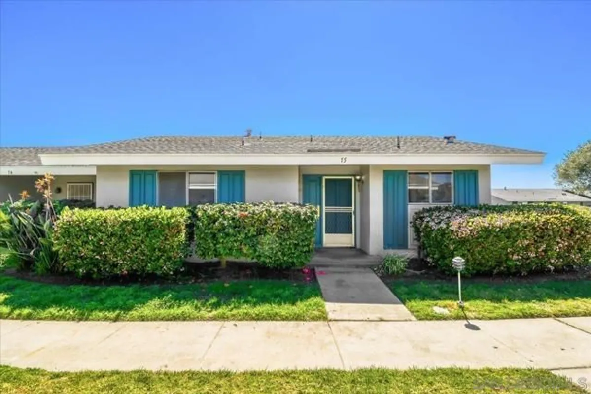 Property Slideshow image 1 of 31 | 3760 s vis 75, Oceanside, CA, 92057