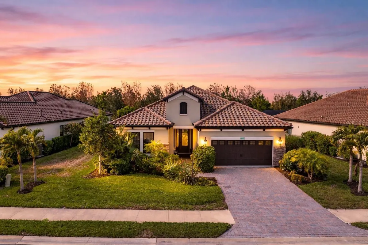 Property Slideshow image 1 of 98 | 26842 weiskopf dr, Englewood, FL, 34223