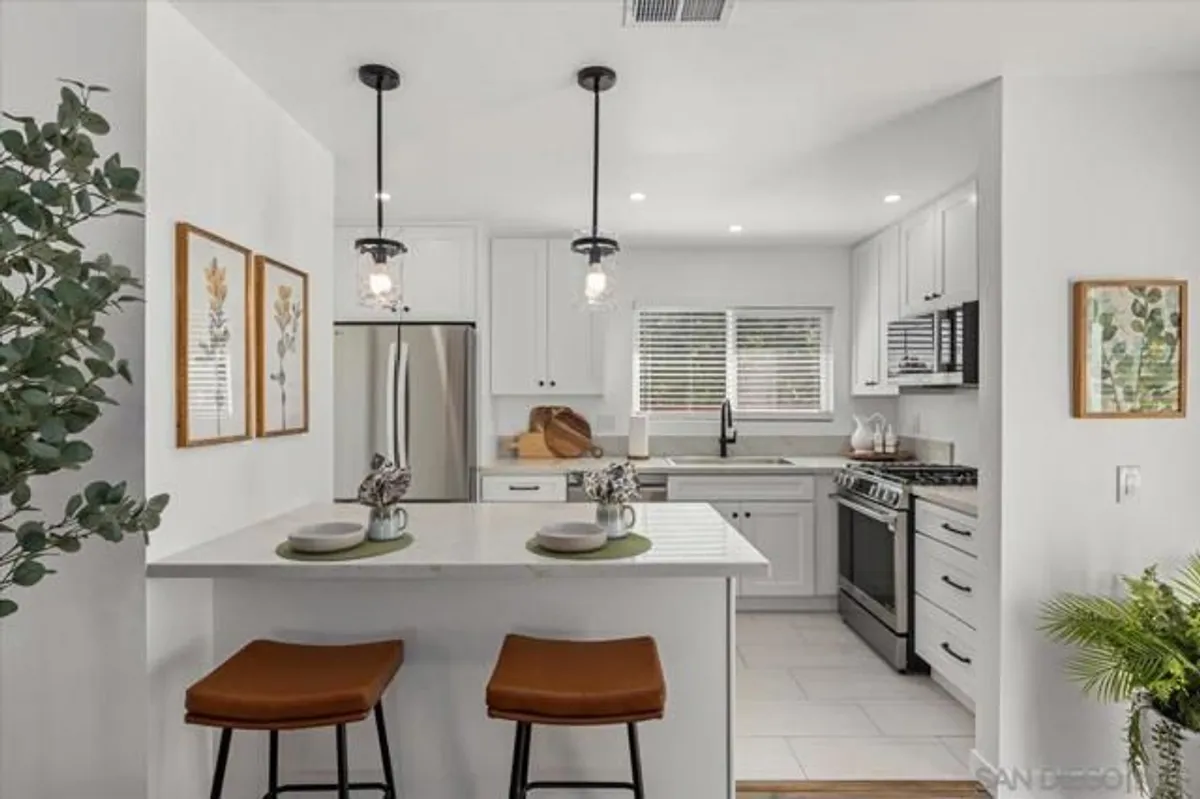 Property Slideshow image 1 of 32 | 4617 westridge dr, Oceanside, CA, 92056