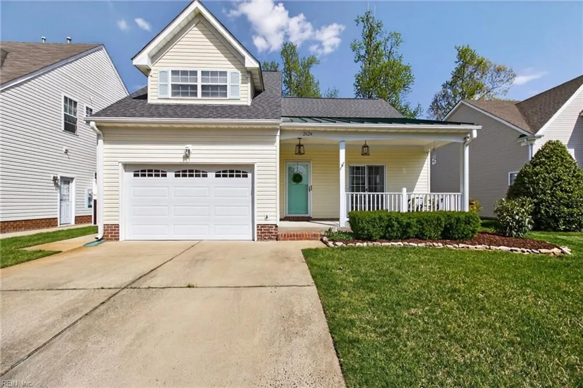 Property Slideshow image 1 of 48 | 2624 wonderland ct, Virginia Beach, VA, 23456