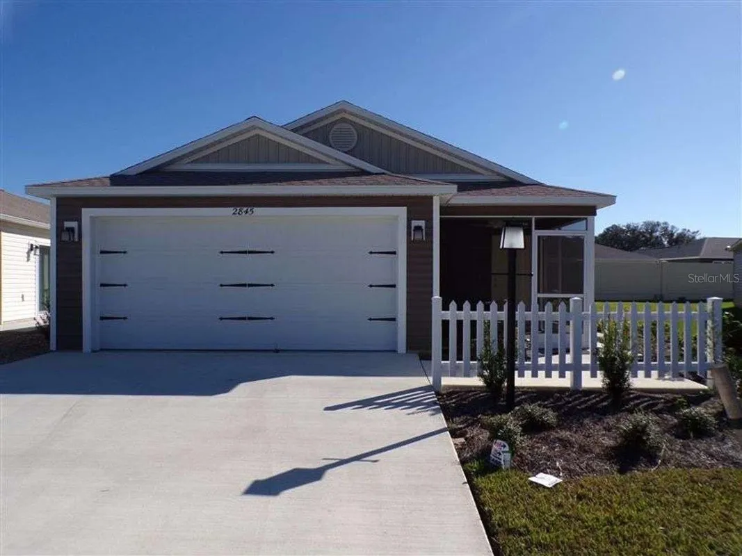 Property Slideshow image 1 of 14 | 2845 charity loop, The Villages, FL, 32163
