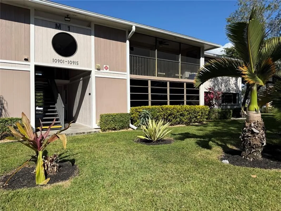 Property Slideshow image 1 of 23 | 10905 w clairmont cir # 10905, Tamarac, FL, 33321