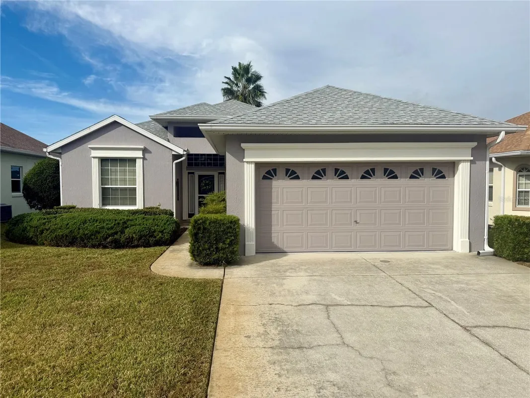 Property Slideshow image 1 of 36 | 11122 sw 73rd ct, Ocala, FL, 34476