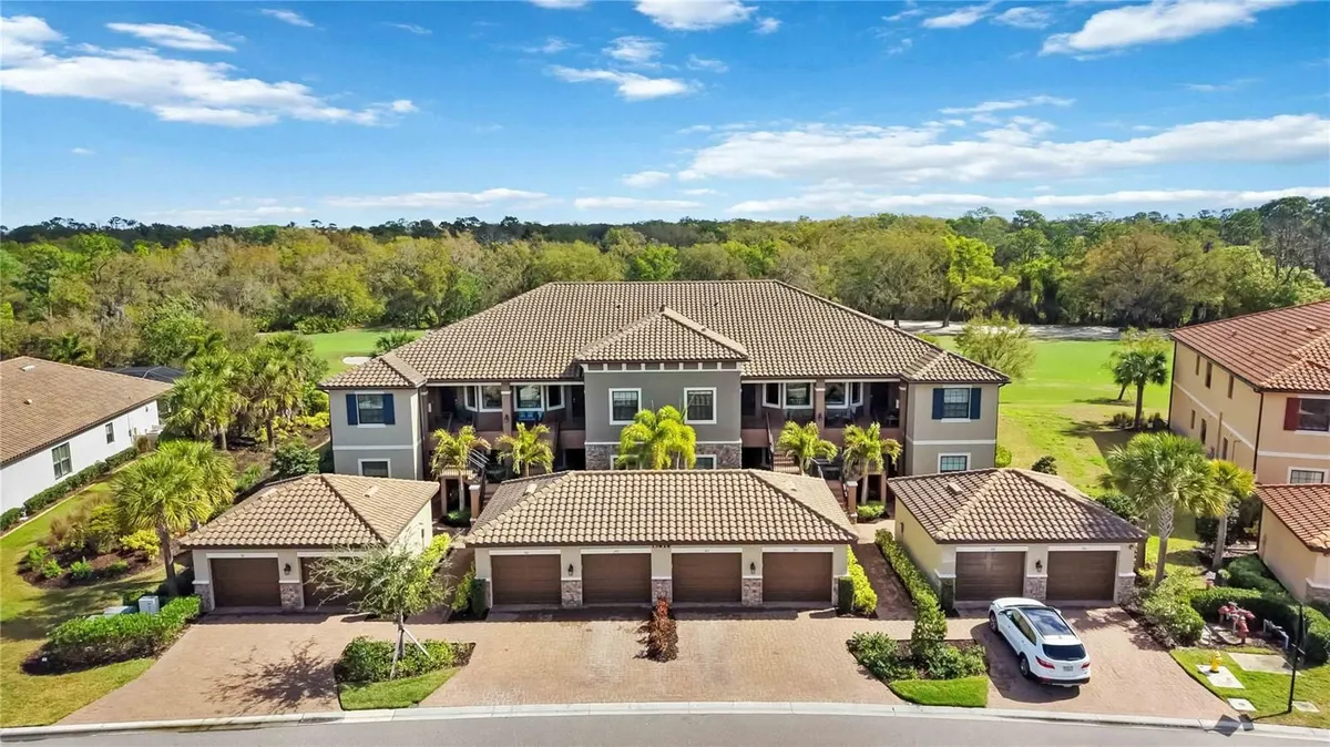 Property Slideshow image 1 of 28 | 13828 messina loop 203, Bradenton, FL, 34211