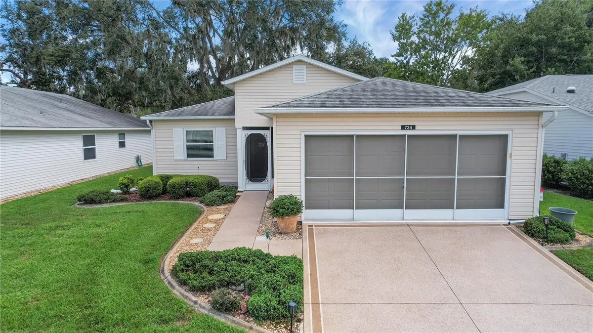 Property Slideshow image 1 of 68 | 734 grand vista trl, Leesburg, FL, 34748