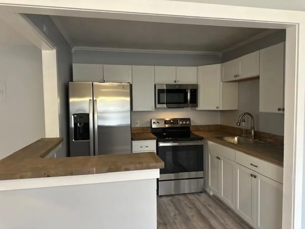 Property Slideshow image 1 of 46 | 126 seville e unit e, Delray Beach, FL, 33446