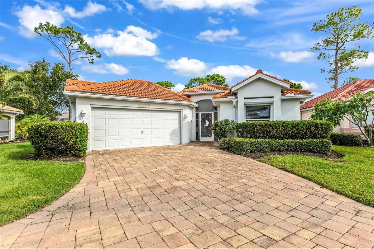 Property Slideshow image 1 of 36 | 4029 cape cole blvd, Punta Gorda, FL, 33955